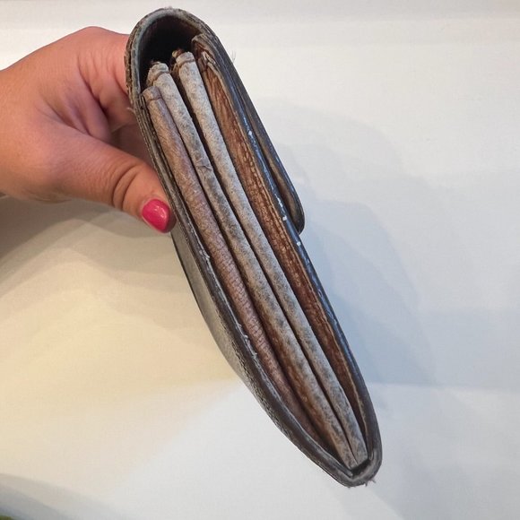 Louis Vuitton Vintage 1992 Monogram Sarah Wallet INCL DATE CODE - Picture 5 of 12